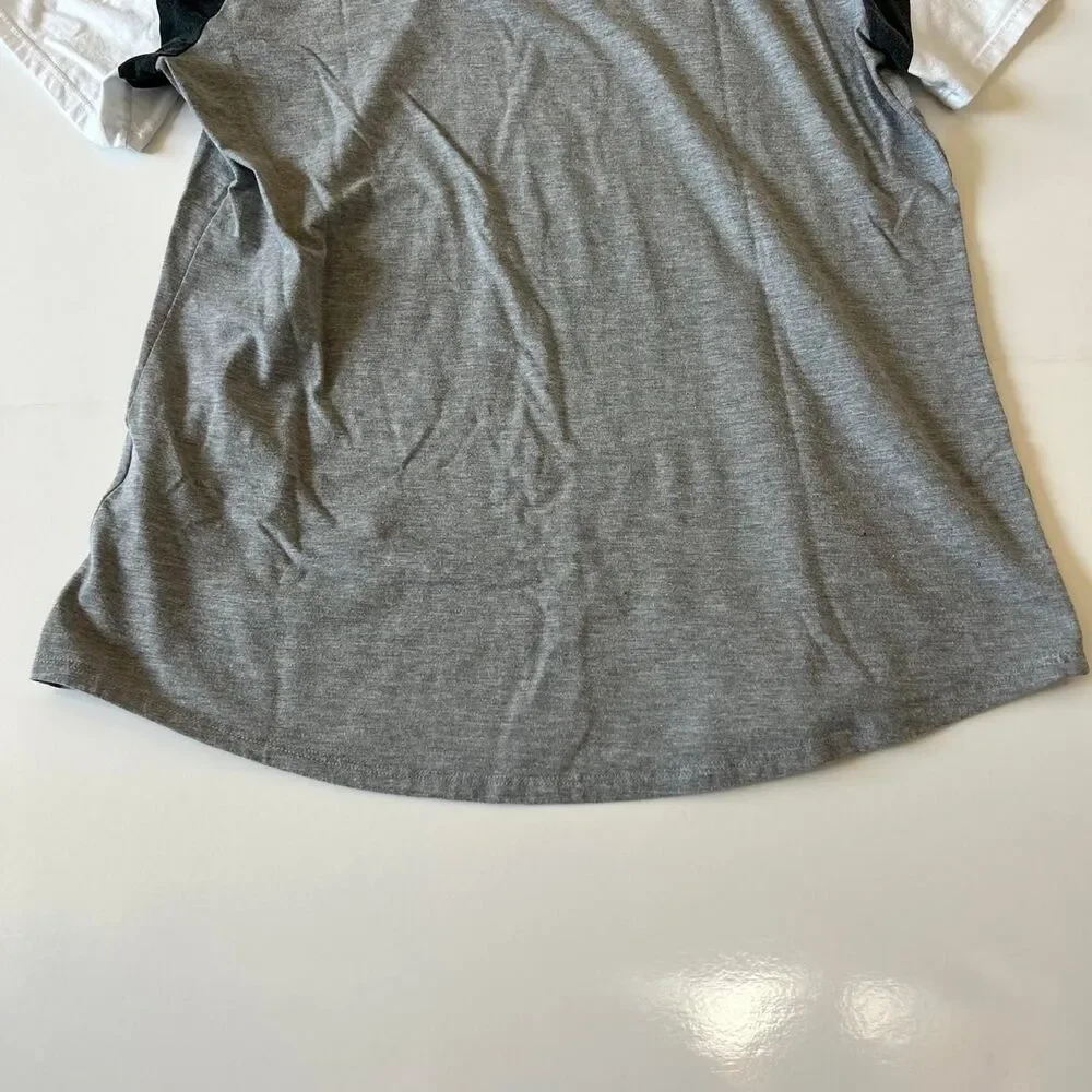 Nike Women's Grey and Black T-shirt